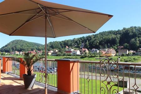 Dampfschiffhotel boeken