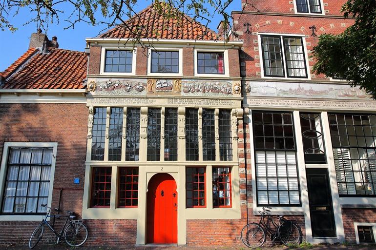 De Bossuhuizen in Hoorn