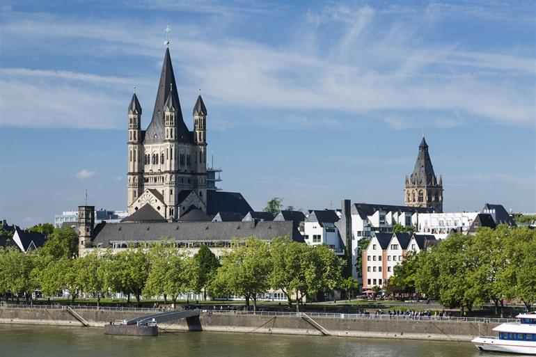 De Grote Sint-Martinuskerk in Keulen, Duitsland