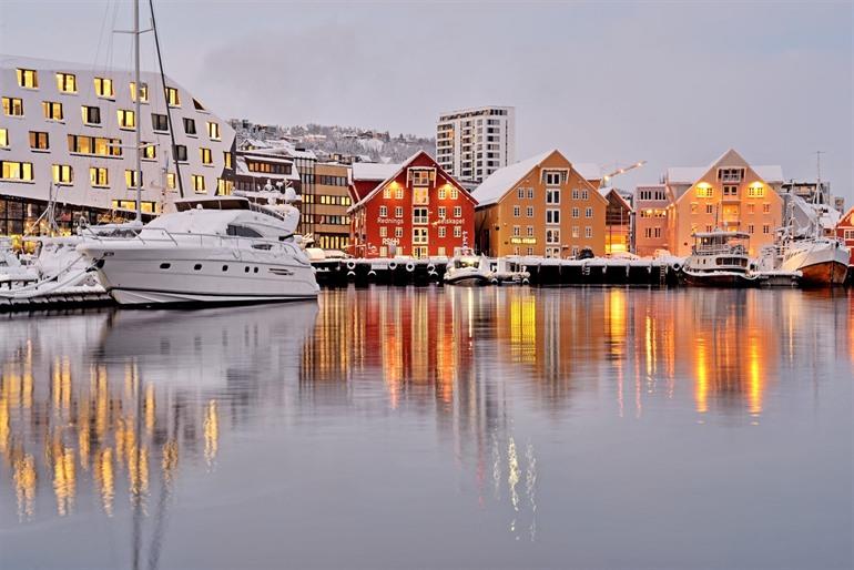 De haven van Tromsø