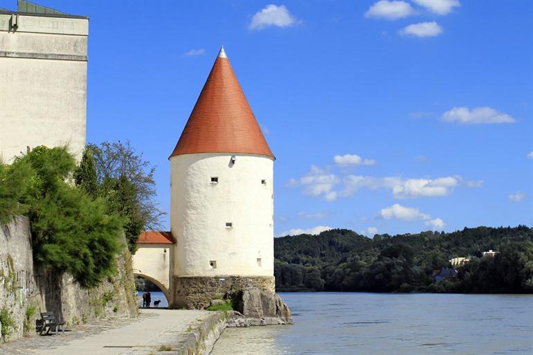 De middeleeuwse Schaiblingsturm, Passau