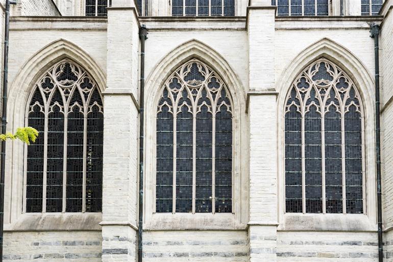 De Onze-Lieve-Vrouwe-Over-de-Dijlekerk