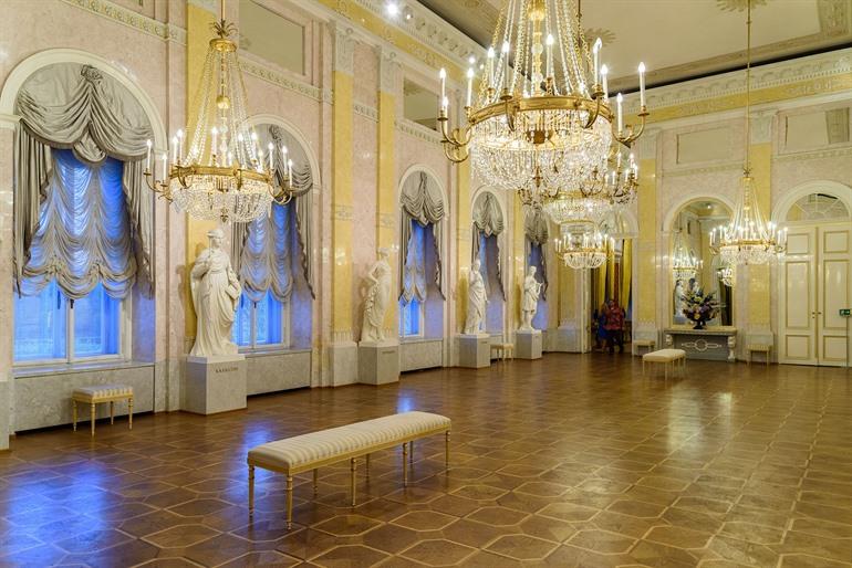 De paleisvertrekken van het Albertina museum bezoeken, Wenen