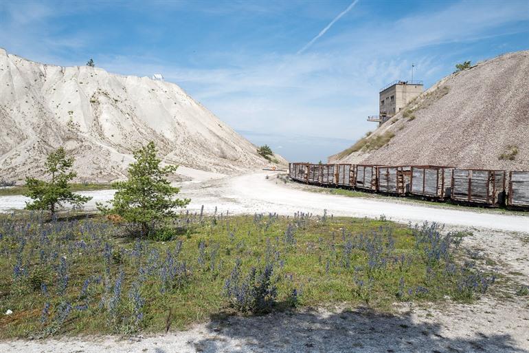 De verlaten kalksteengroeve op Furillen, Gotland