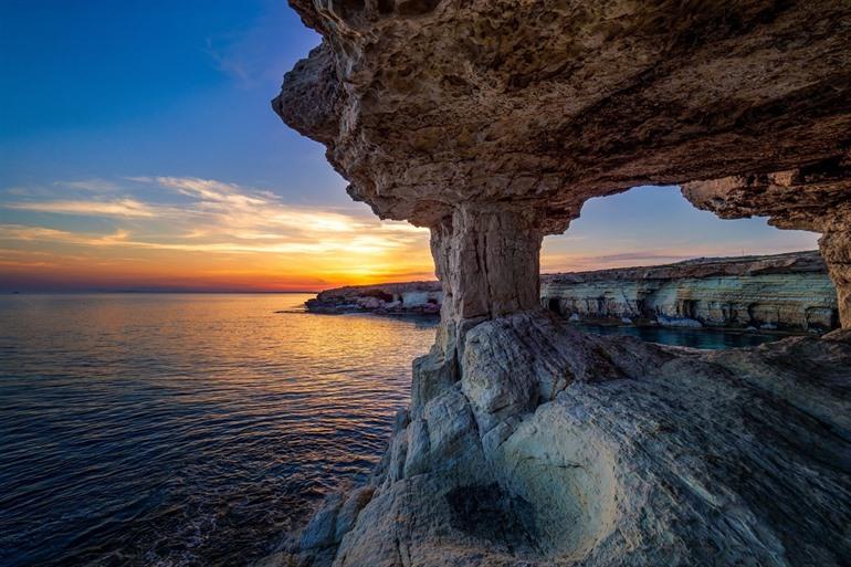 De zeegrotten van Ayia Napa 