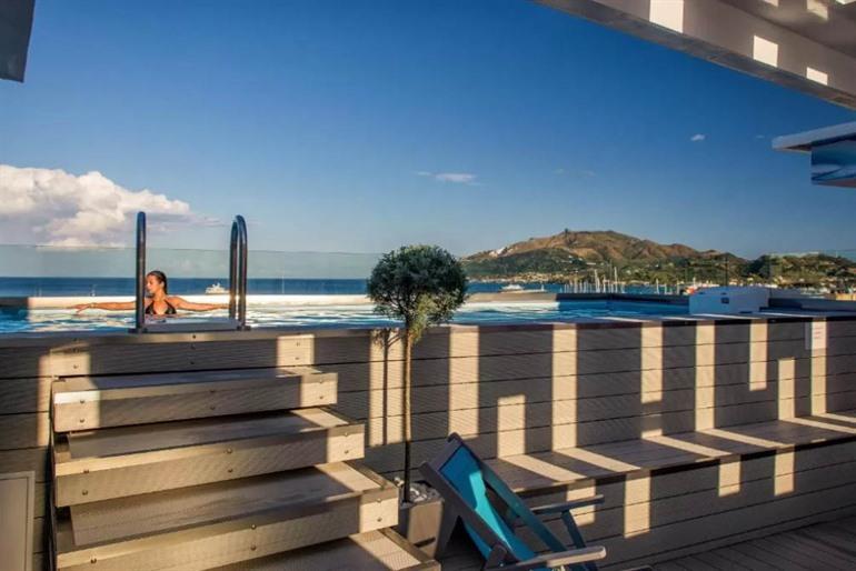 Diana Hotel in Zakynthos stad