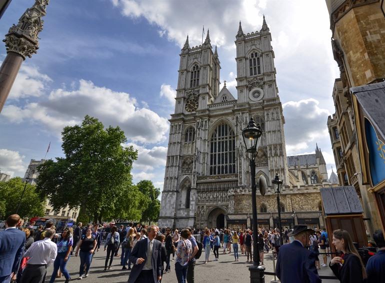 Drukte rond Westminster Abbey