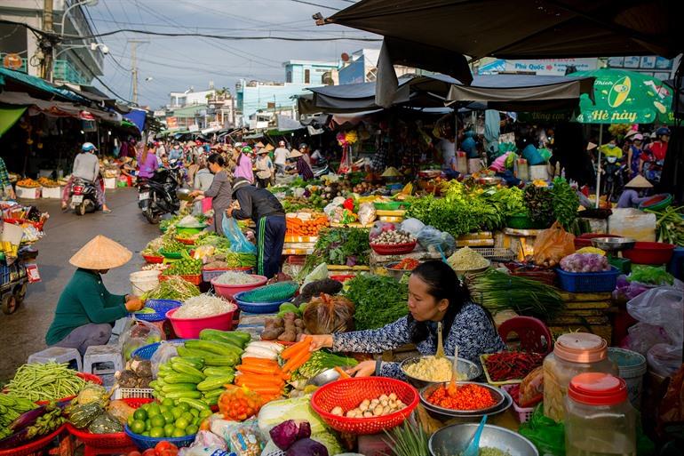 Duong Dong Night Market, Phu Quoc