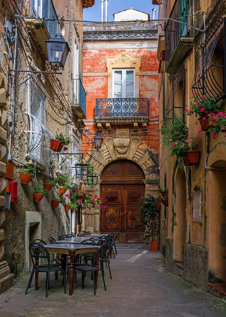 Dwaal door de oude steegjes van Positano