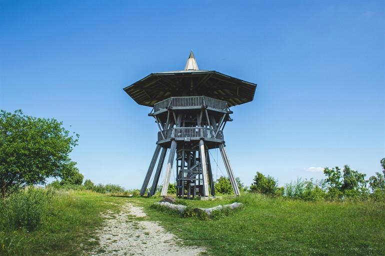 Eggeturm op de top van de Preussische Velmerstot, Eggegebirge
