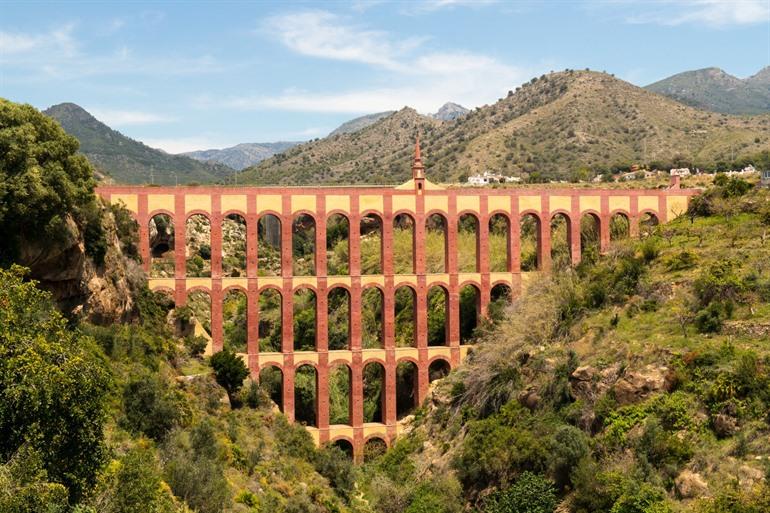 El Acueducto del Águila, Nerja
