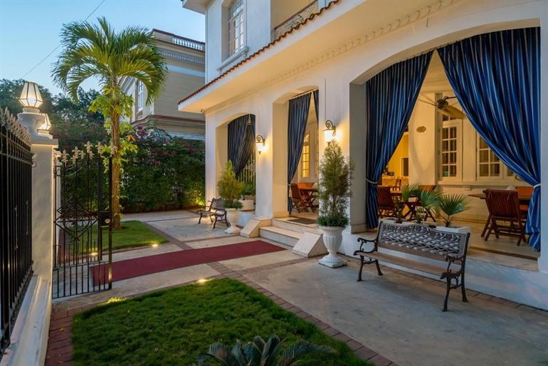 El Candil Boutique Hotel 