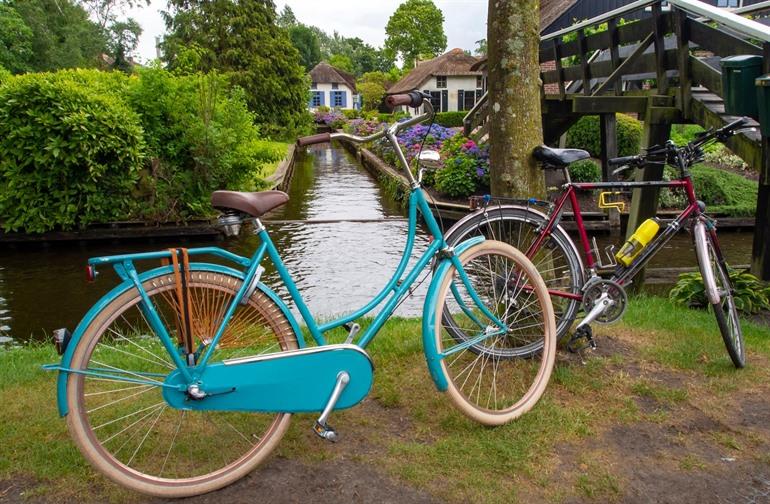 Fietsen in Giethoorn