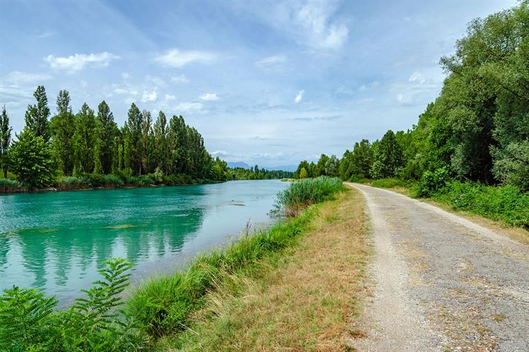 Fietstocht langs de rivier de Mincio