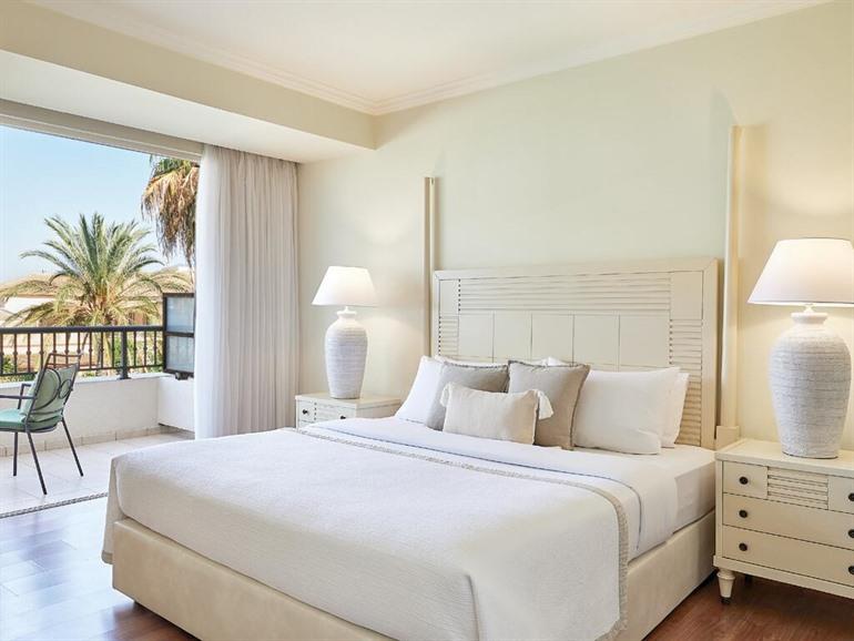 Filoxenia Hotel boeken