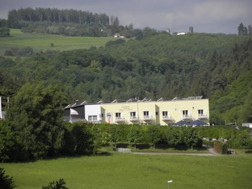 Flughafenhotel Zur Morschbach Frankfurt Hahn