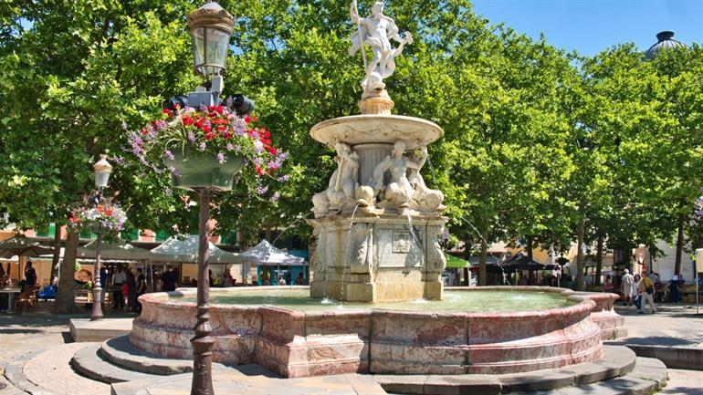 Fontein Neptunus Bastide