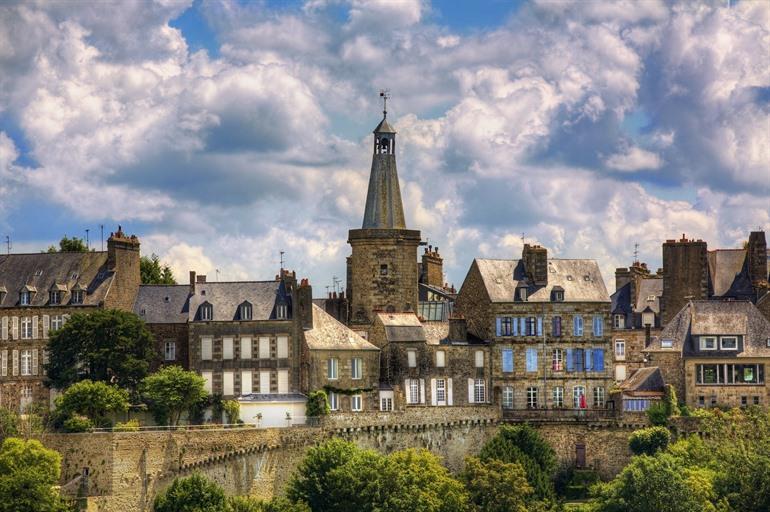 Fougeres