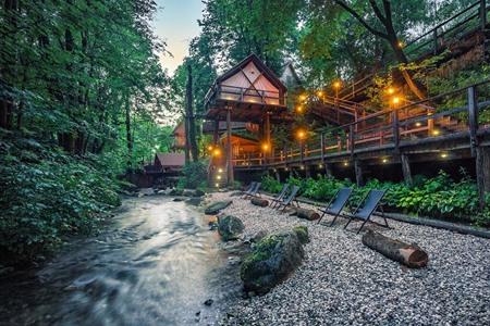 Garden Village Bled boeken