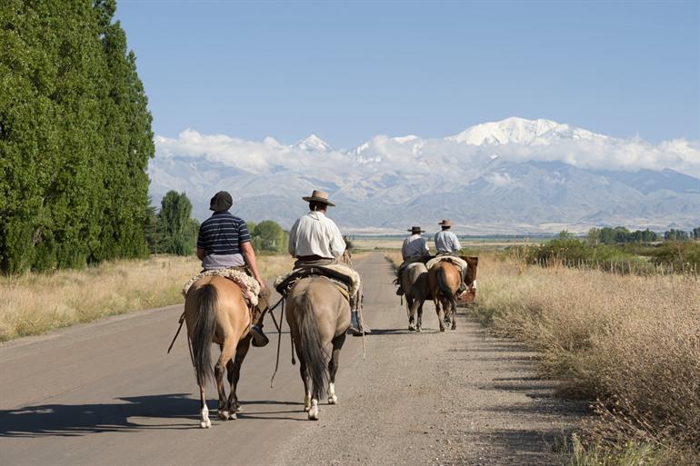 Gauchos op de wijnroute naar Mendoza