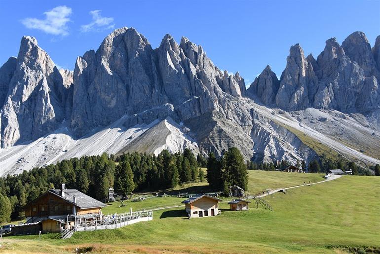 Geisler Alm op de Adolf Munkel wandeling in de Dolomieten