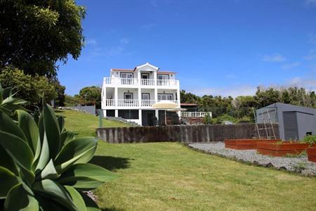 Geniet van je vakantie in een luxe villa in Capelo, Faial