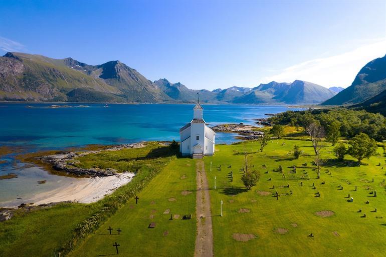 Gimsøy-kerk, Lofoten