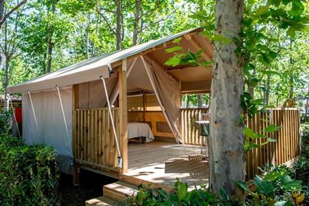 Glampingtent Camping Village Baia Azzurra boeken