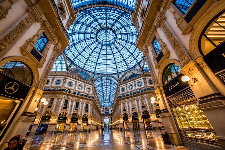 Glazen koepel van Galleria Vittorio Emanuele II in Milaan
