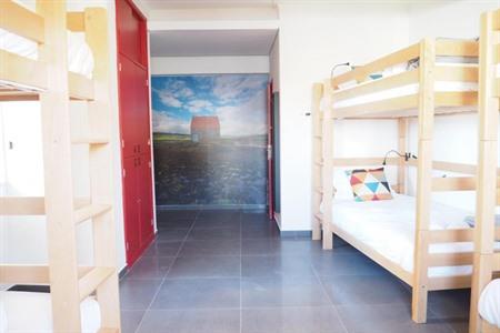 Globo Happy Hostel in Angra do Heroísmo