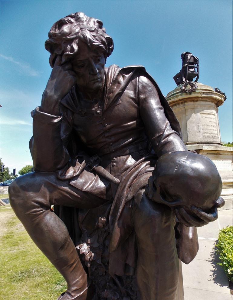 Gower Memorial in Stratford-upon-Avon 