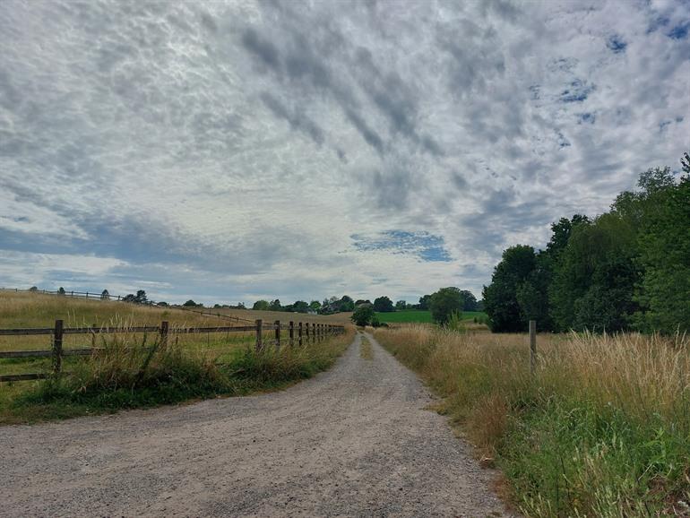 Grens Ukkel-Linkebeek, Brussel
