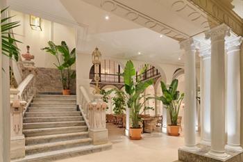 H10 Palacio Colomera boeken