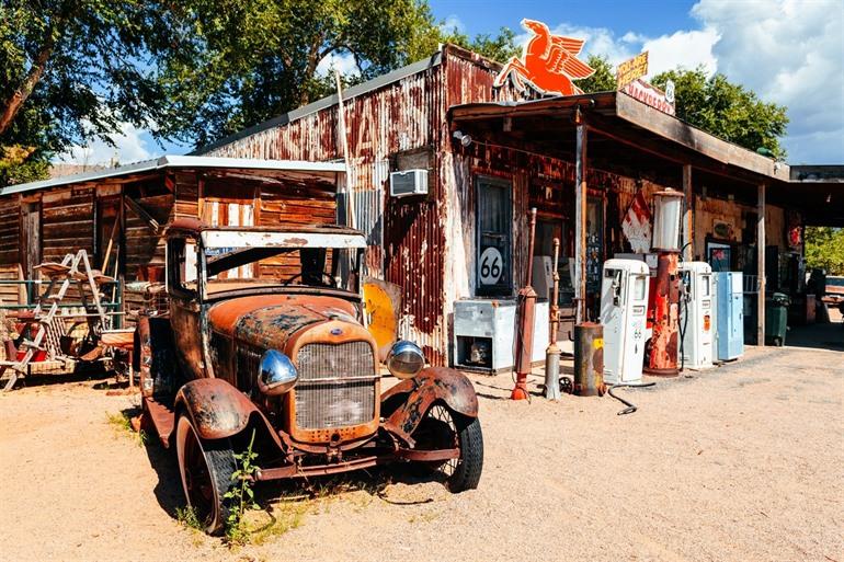 Hackberry General Store