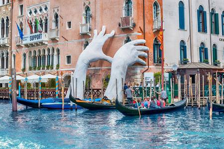 Hand/Support in het Grote Kanaal