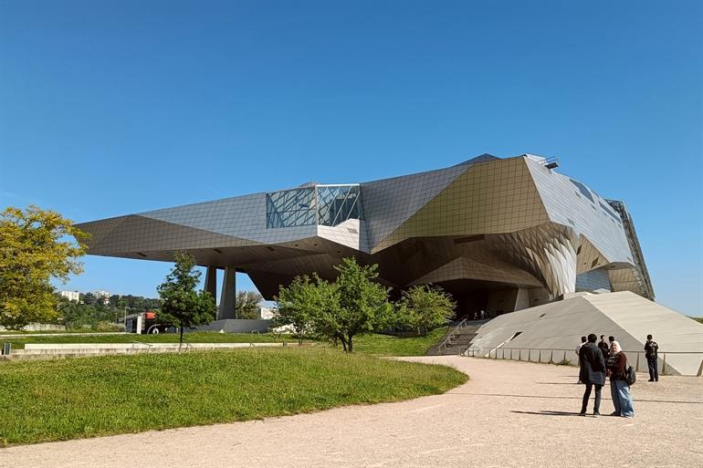 Het indrukwekkende Musée des Confluences