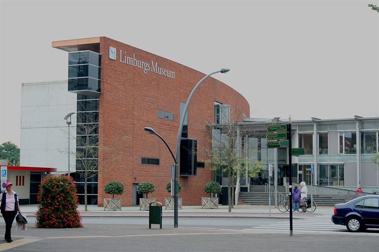 Het Limburgs Museum in Venlo, Nederland