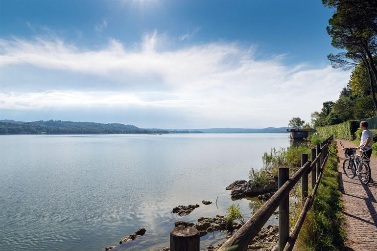 Het meer van Varese, Lago di Varese