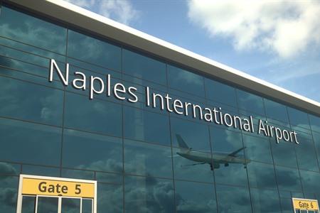 Hoe van luchthaven Napels naar het centrum? Alle info, tips + tickets