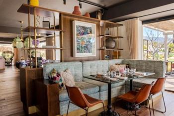 Hotel Boho Club boeken