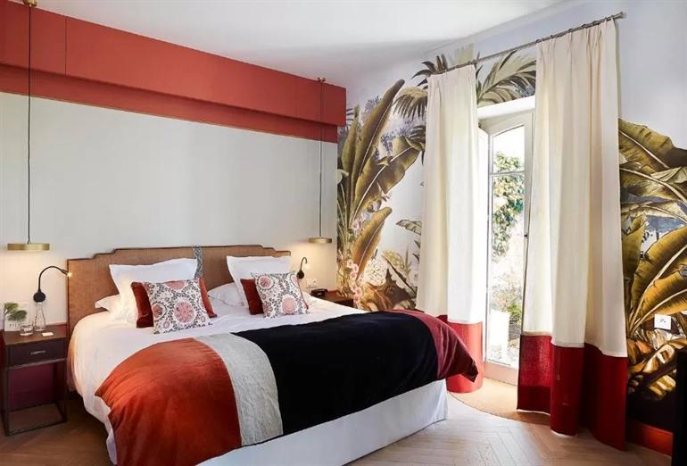 Hotel de Silhouette boeken