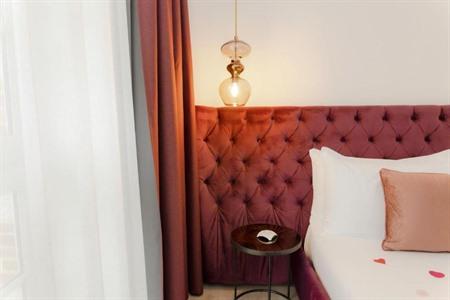 Hotel Ginkgo boeken