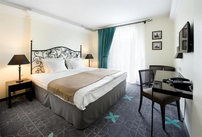 Hotel L'Ermitage boeken