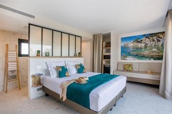 Hotel Le Lodge des Îles d'Or 