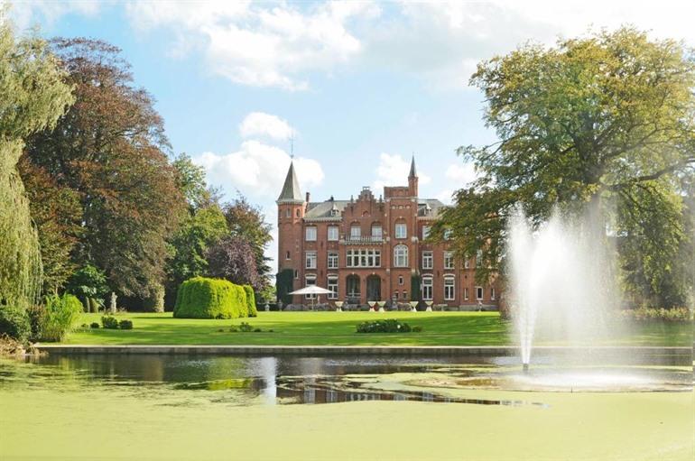 Hotel Lodewijk van Male boeken