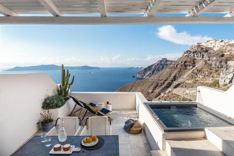 Hotel Porto Fira Suites (Fira, Santorini)