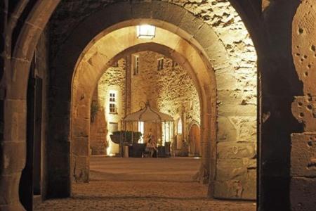 Hotel Schloss Spangenberg boeken