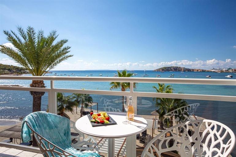Hotel Ses Figueres boeken aan het strand van Talamanca
