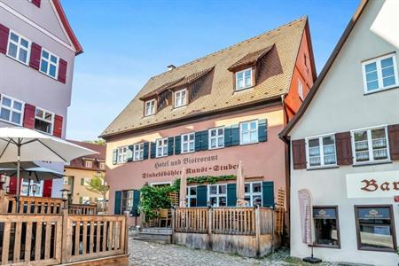 Hotel und Bistrorant Dinkelsbühler Kunst Stuben boeken vlakbij Segringer Tor