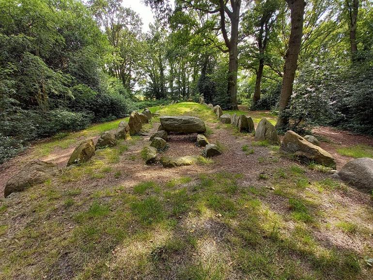 Hunebedden in Drenthe bewonderen